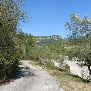 https://appartement-rez-de-jardin-au-cur-des-baronnies.hotels-rhonealpes.com
