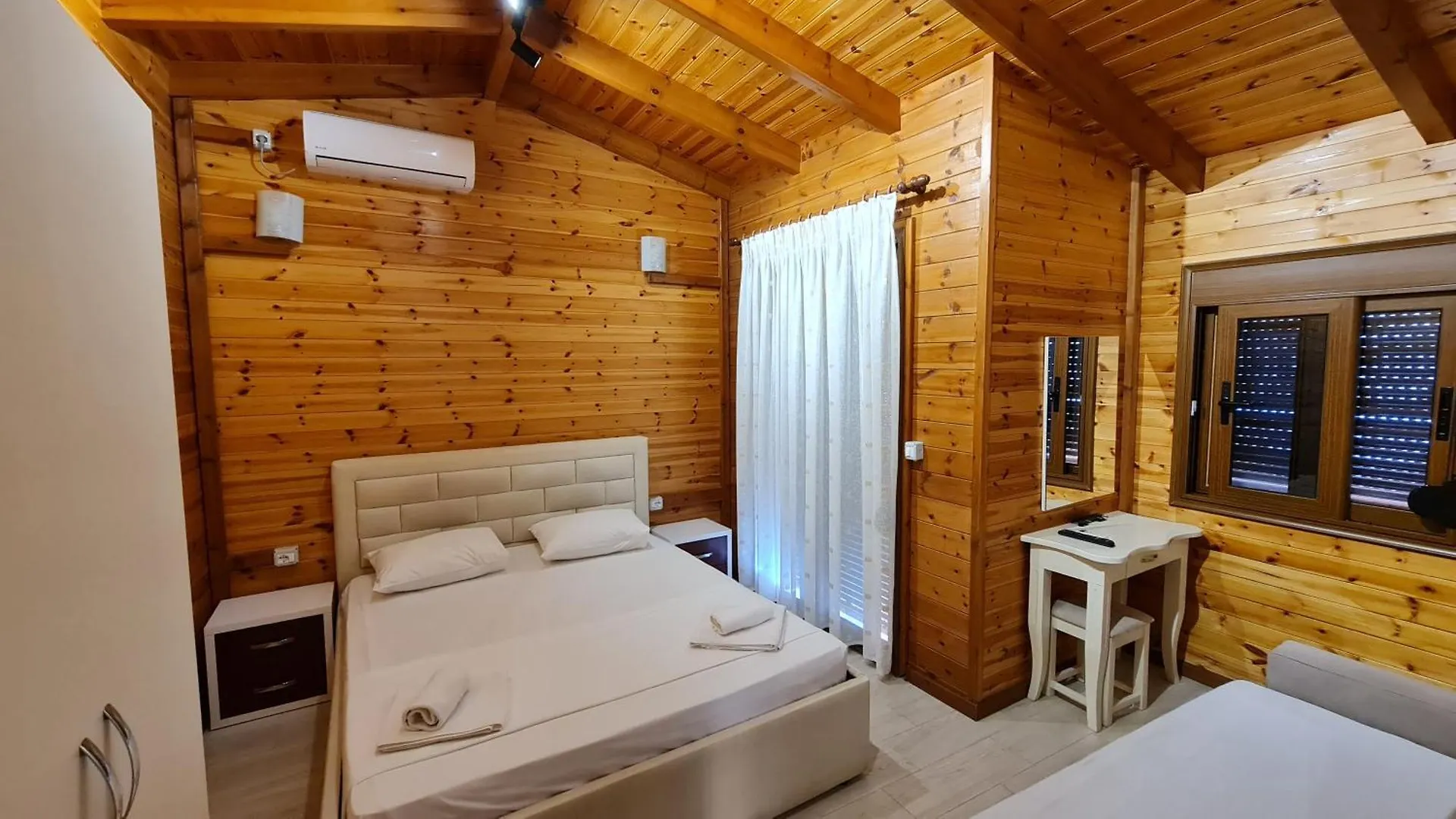 Villa Skenderi Sarandë