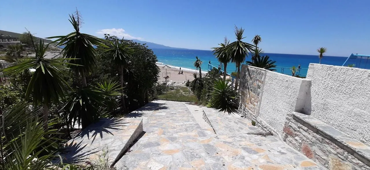 Villa Skenderi Sarandë 0*,